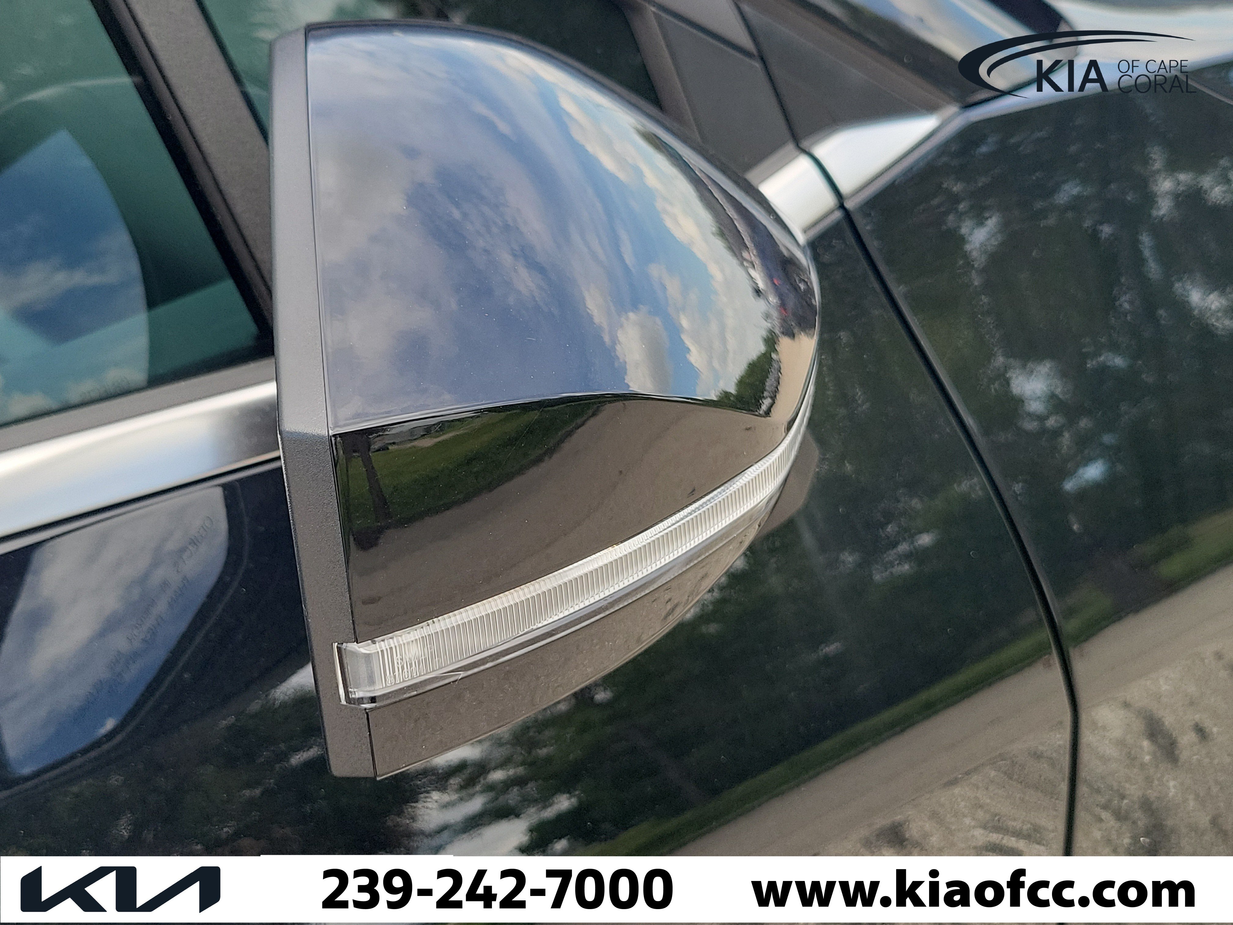 New 2026 Kia Sportage EX FWD image 8
