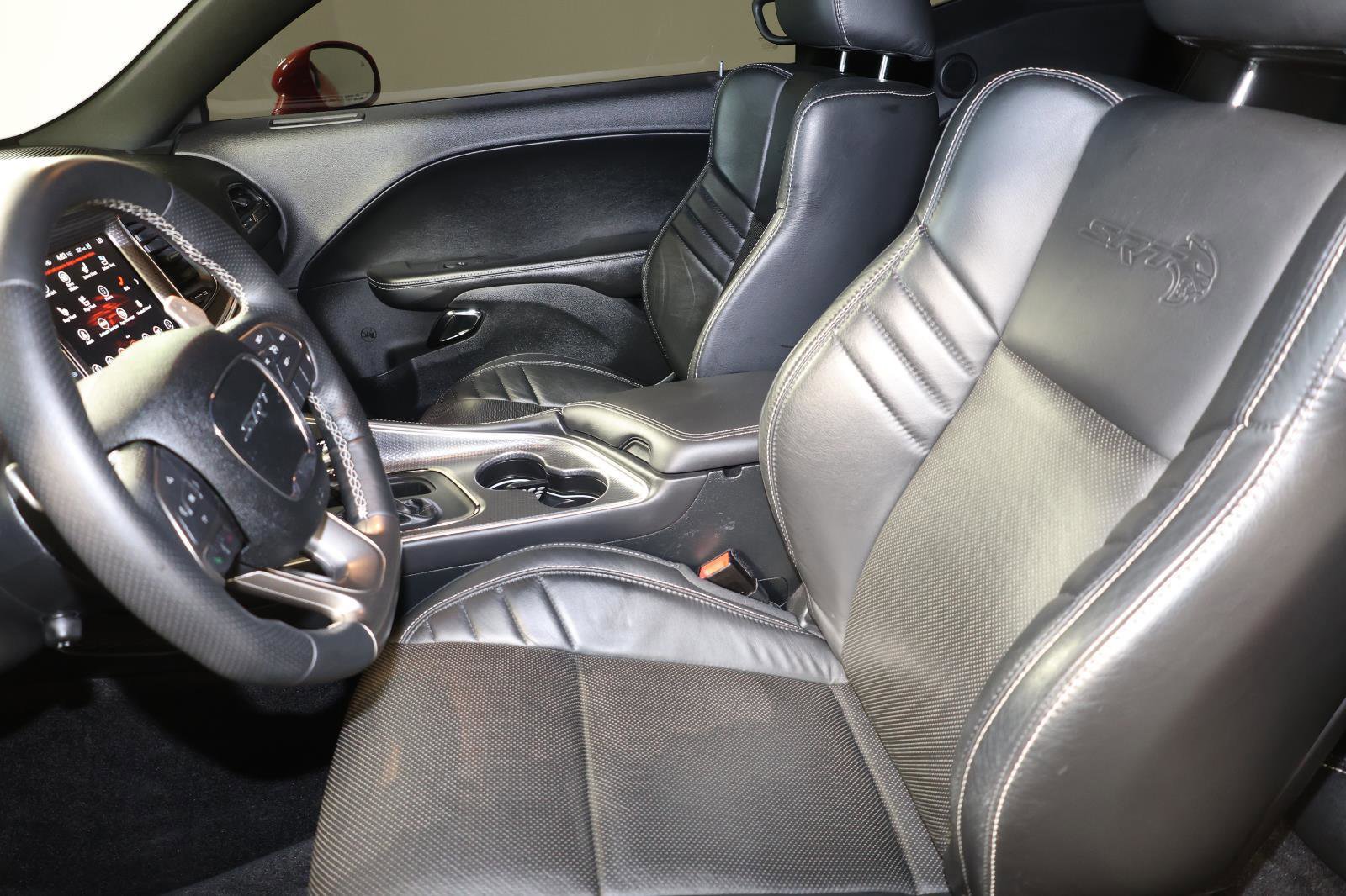 Used 2017 Dodge Challenger SRT Hellcat RWD image 24