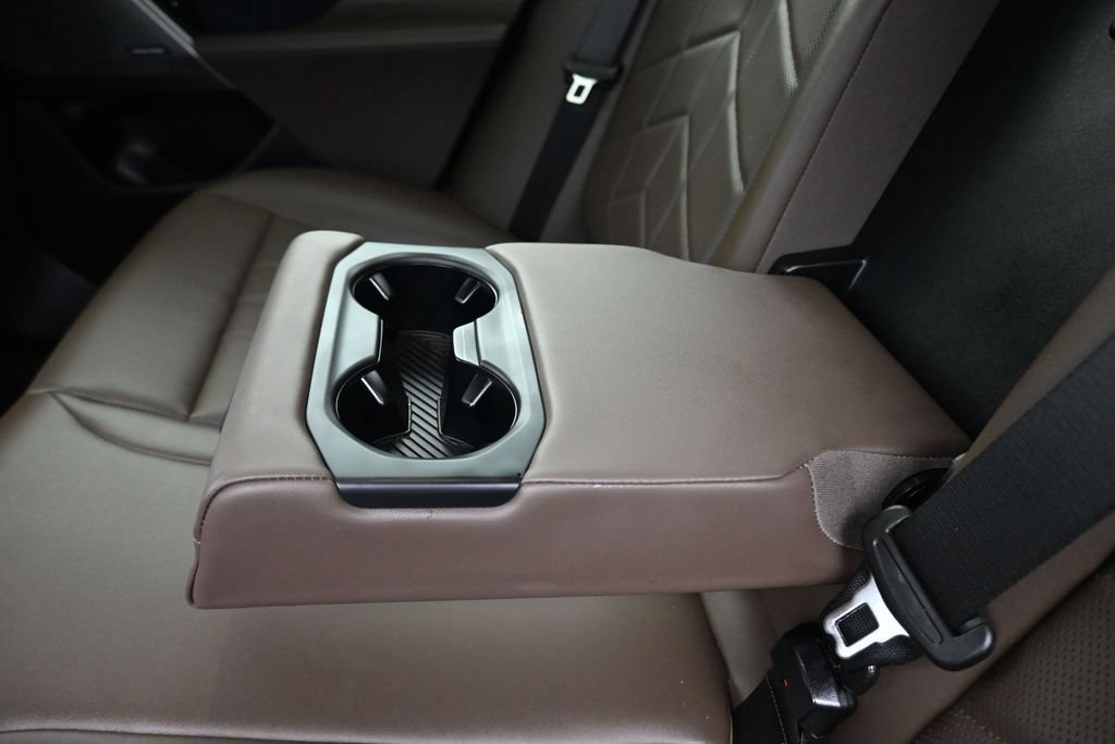 Used 2026 BMW 530i RWD image 41