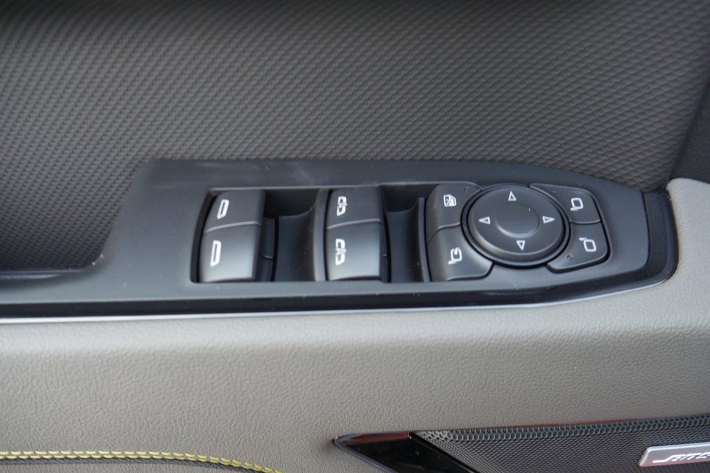 New 2026 Chevrolet Silverado 1500 ZR2 w/ Dark Appearance Package image 33