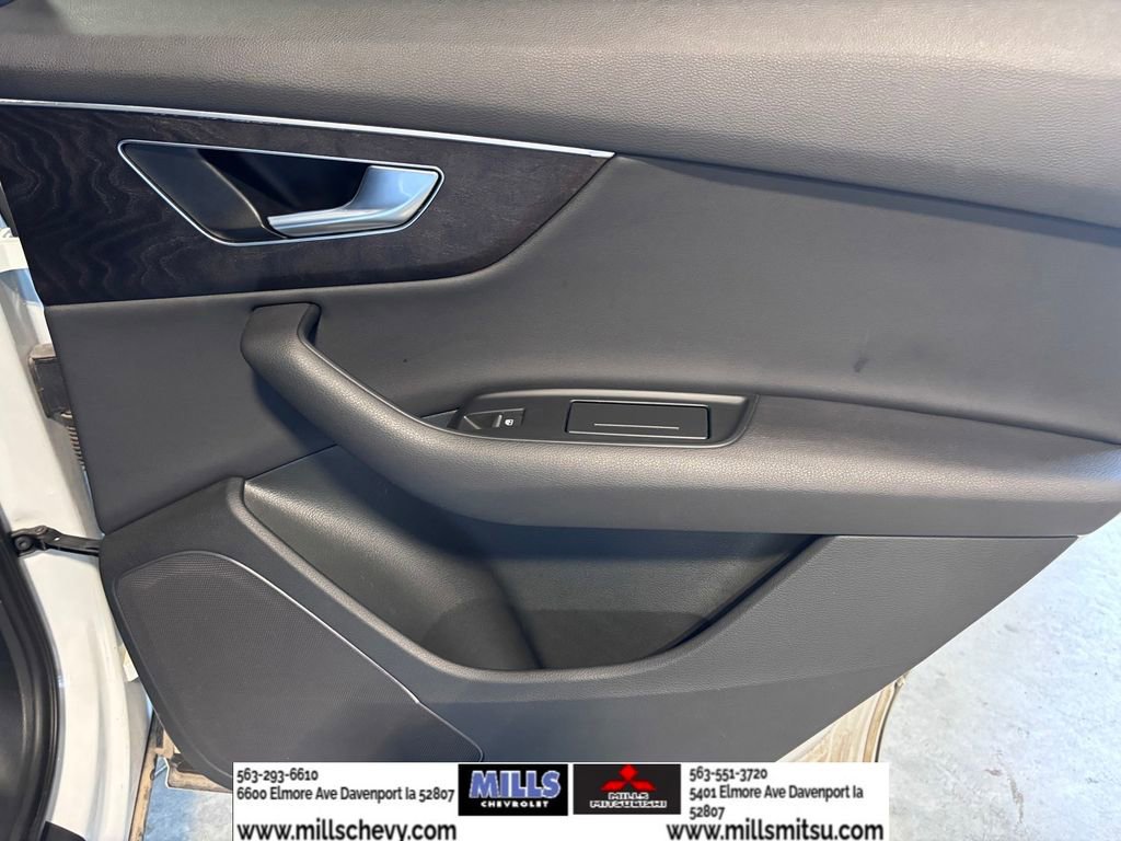 Used 2021 Audi Q7 3.0T Premium w/ Convenience Package image 15