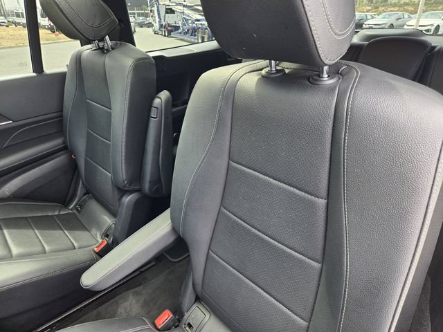 Used 2023 Mercedes-Benz GLS 450 4MATIC image 11