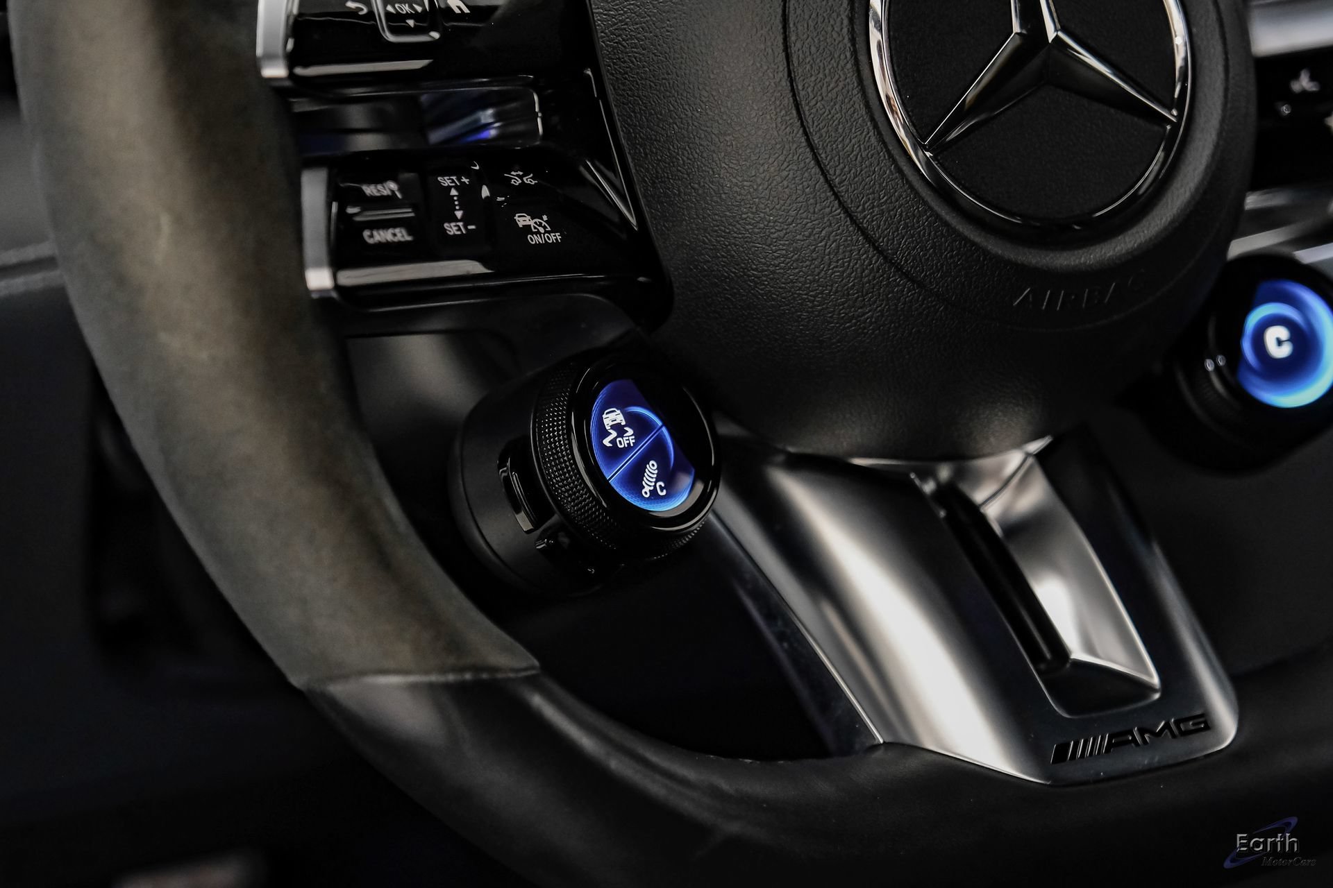 Used 2022 Mercedes-Benz SL 63 AMG 4MATIC image 42