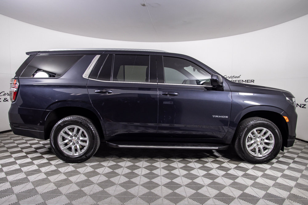 Used 2024 Chevrolet Tahoe LS RWD image 3