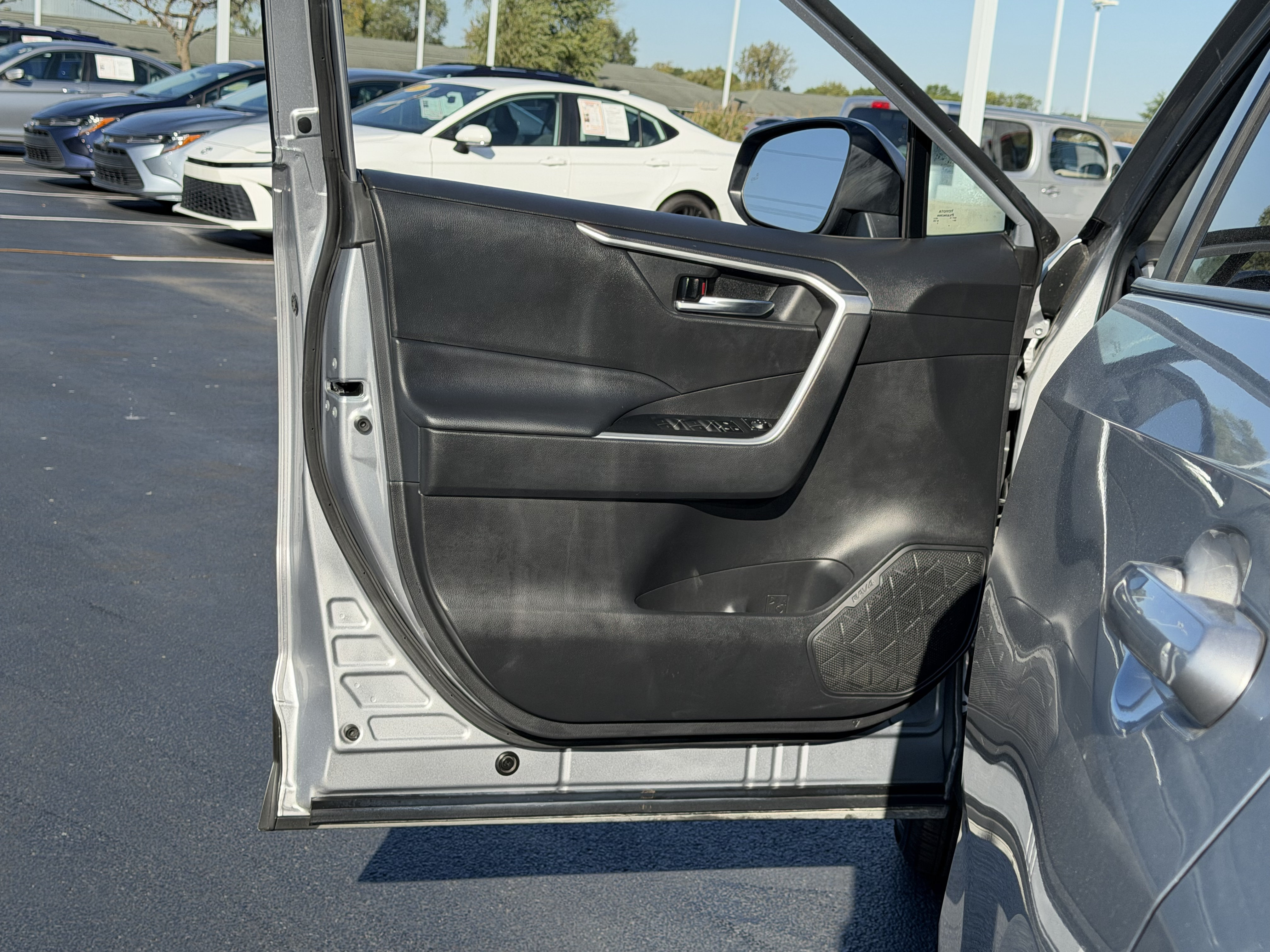 Certified 2023 Toyota RAV4 XLE AWD/4WD image 20