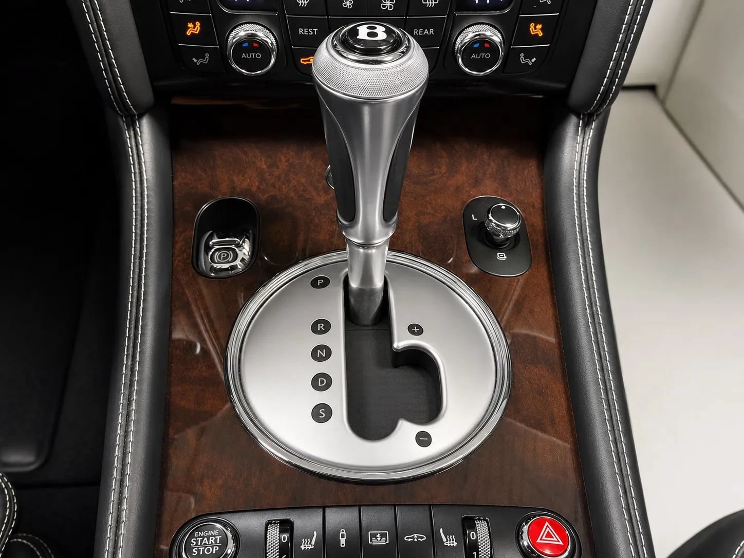 Used 2013 Bentley Flying Spur Flying Spur Speed AWD/4WD image 48