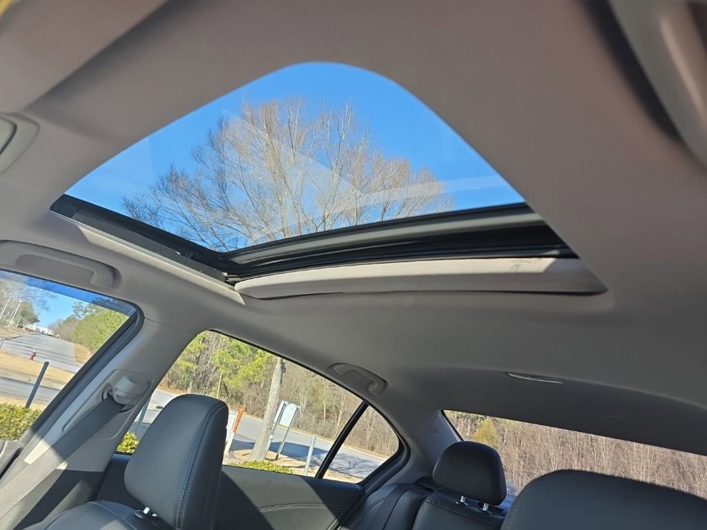 Used 2017 Honda Accord Touring image 23