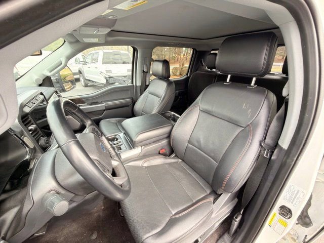 Used 2021 Ford F150 Lariat w/ Max Trailer Tow Package image 6