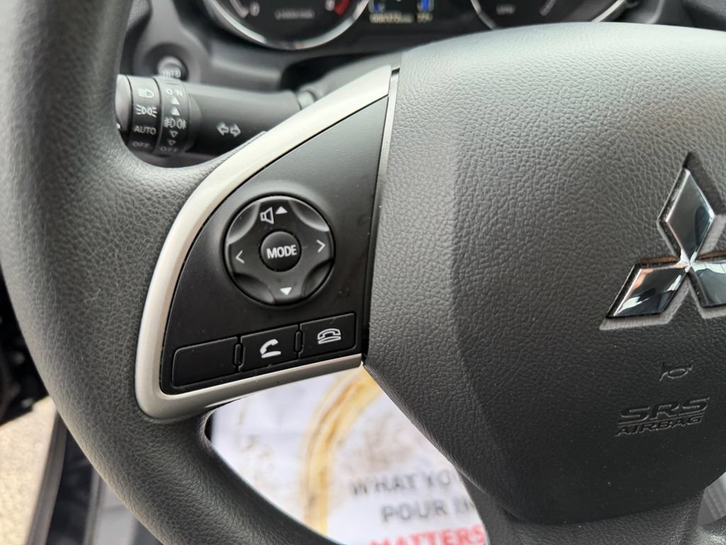 Used 2025 Mitsubishi Outlander Sport ES AWD/4WD image 30