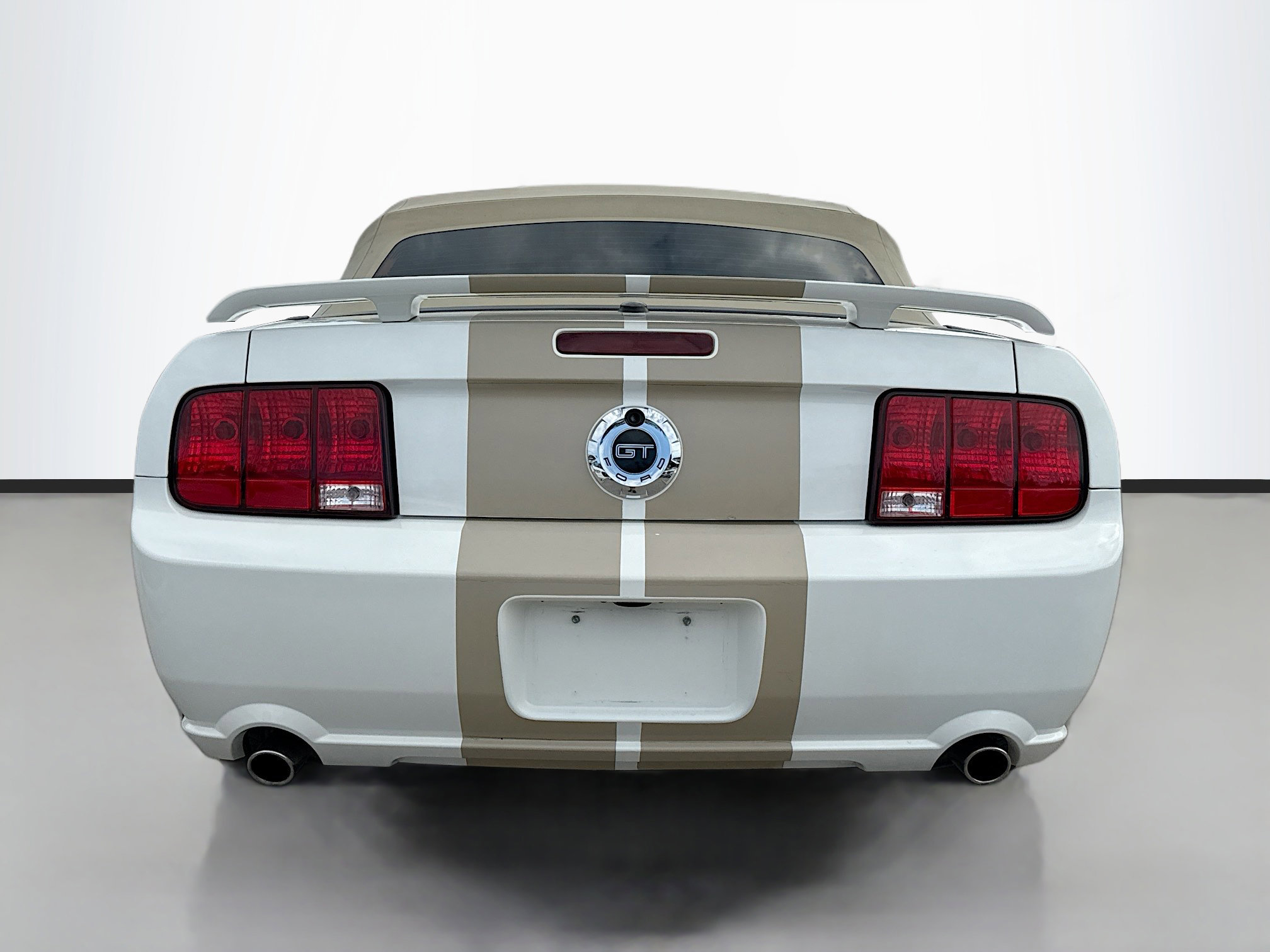 Used 2008 Ford Mustang GT image 4