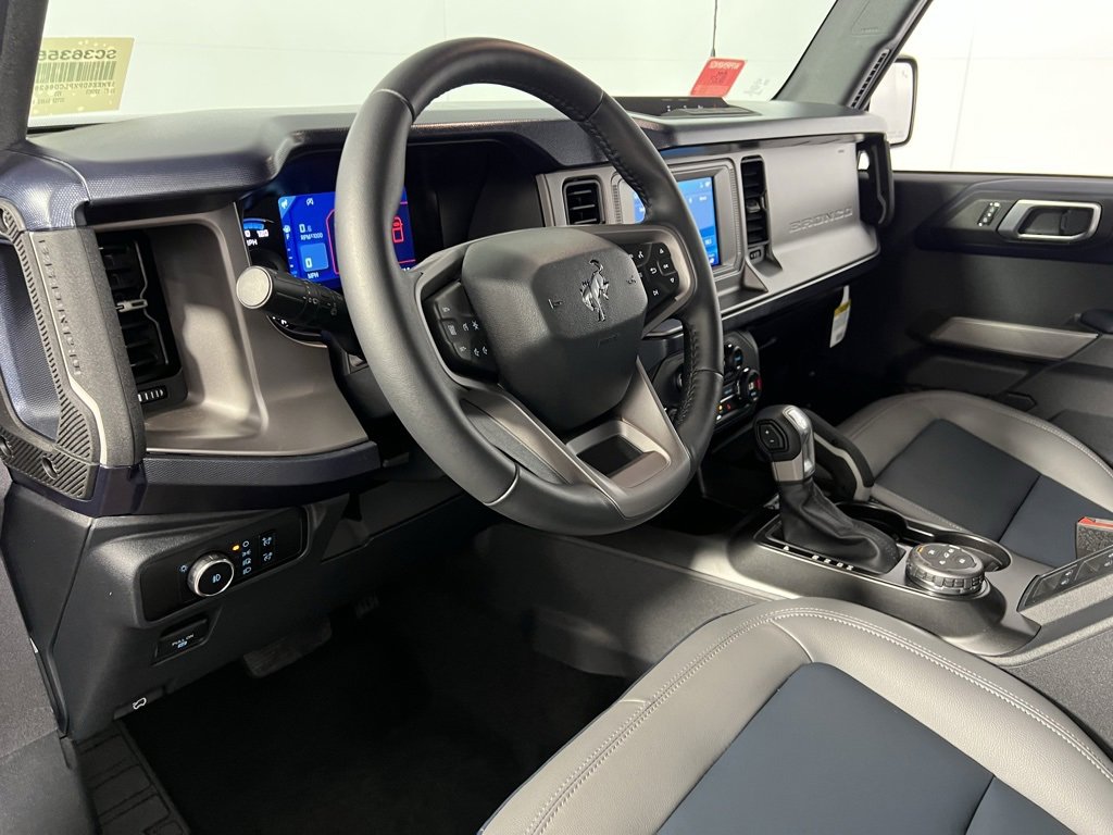Used 2023 Ford Bronco Outer Banks image 24