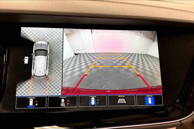 Used 2023 Buick Envision Avenir image 28