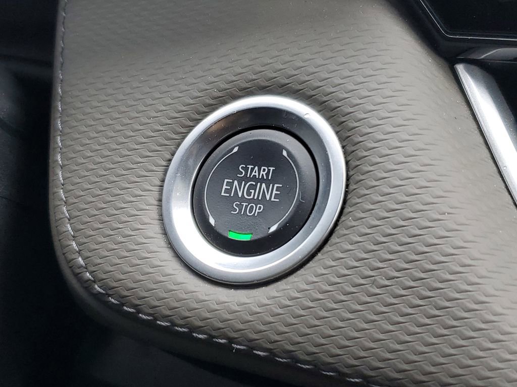 Certified 2025 Chevrolet Equinox LT w/ Convenience Package II image 16