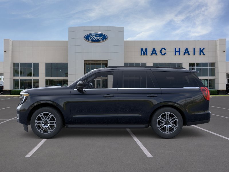 New 2026 Ford Expedition Active RWD image 3