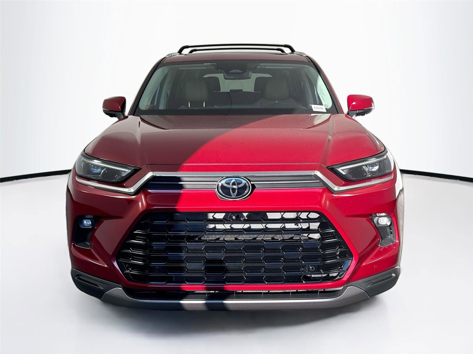 Certified 2026 Toyota Grand Highlander Platinum image 3