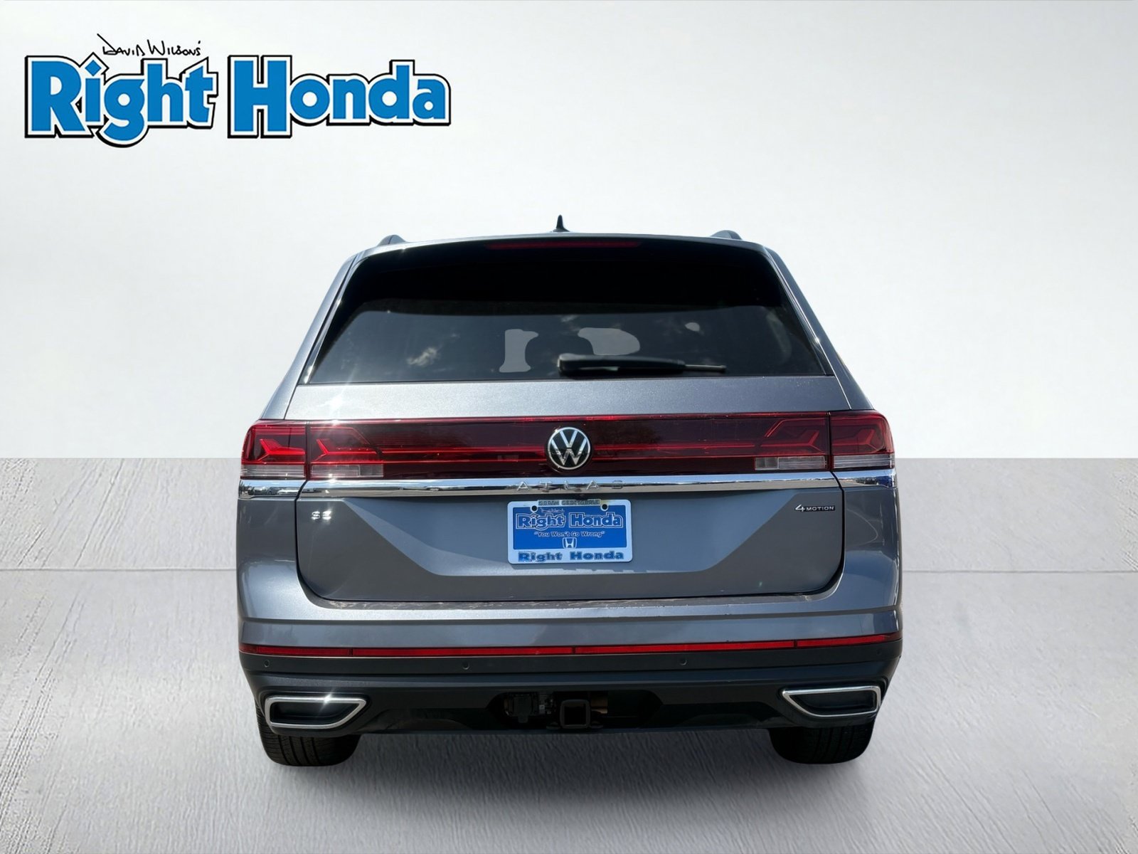 Used 2025 Volkswagen Atlas SE AWD/4WD image 5