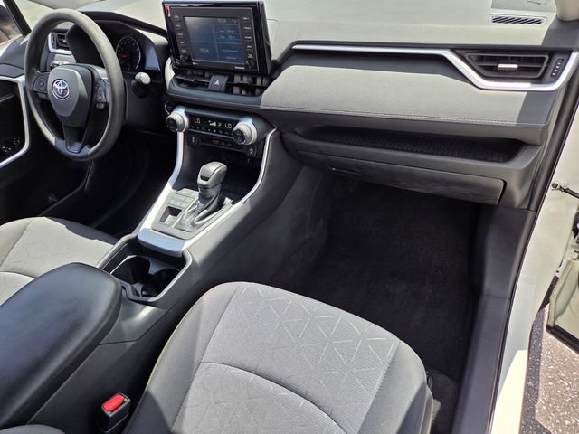 Used 2021 Toyota RAV4 XLE AWD/4WD image 15