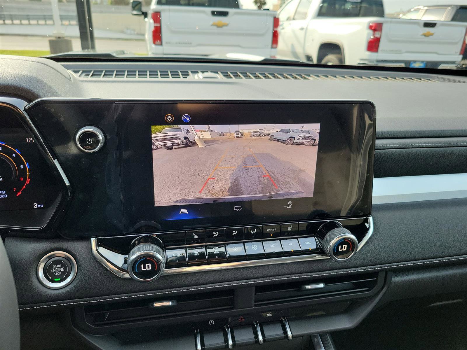 New 2025 Chevrolet Colorado LT image 14