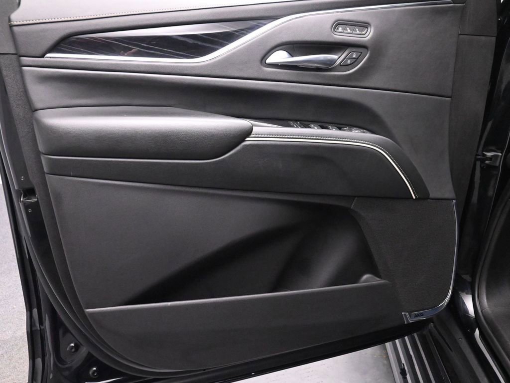 Used 2023 Cadillac Escalade Sport w/ Touring Package image 10