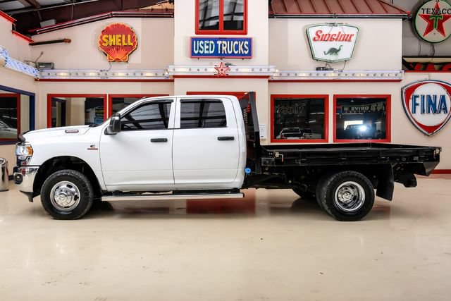 Used 2024 RAM 3500 Tradesman w/ Chrome Appearance Group AWD/4WD image 13