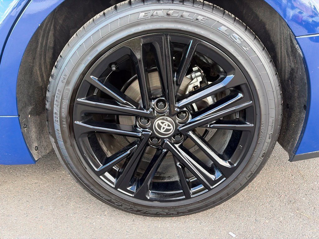 Used 2025 Toyota Camry SE FWD image 30