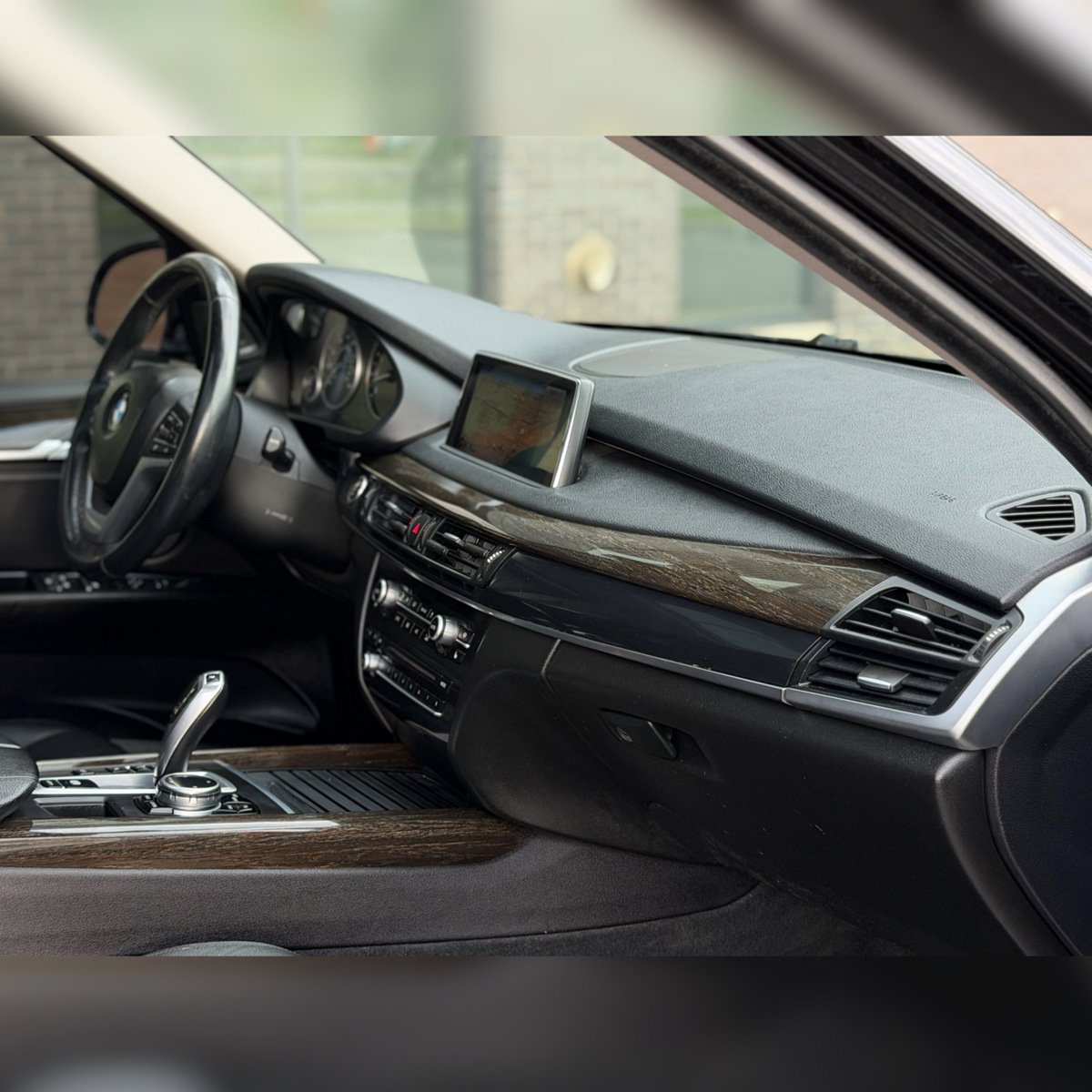 Used 2014 BMW X5 xDrive35i w/ Premium Package AWD/4WD image 9