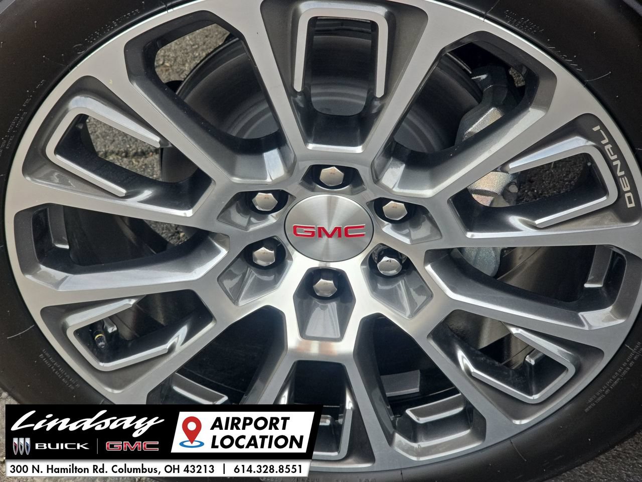New 2026 GMC Yukon Denali w/ Sun & Power Step Package AWD/4WD image 35
