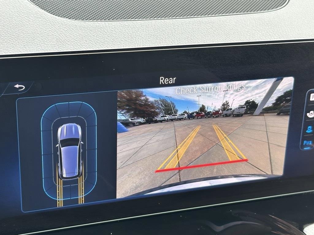 Used 2024 Mercedes-Benz GLB 250 image 11