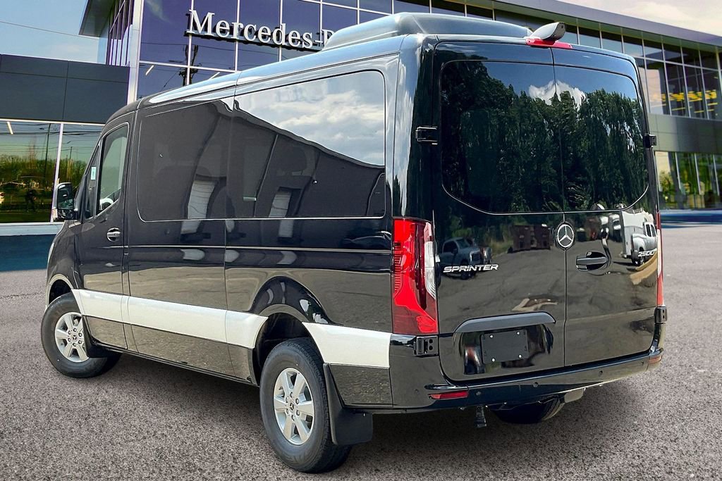 New 2025 Mercedes-Benz Sprinter 144 Cargo image 3