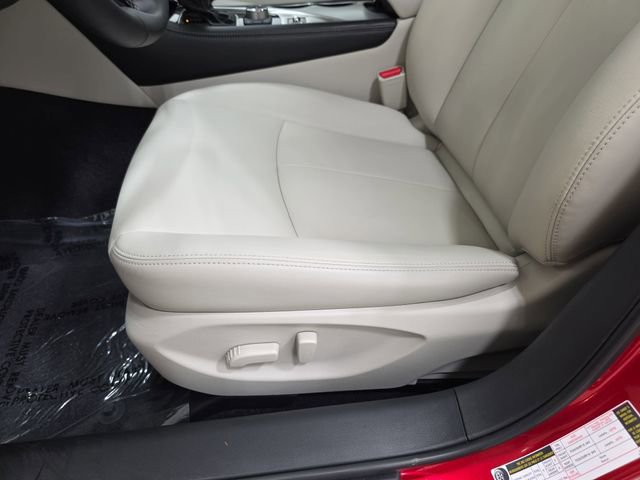 Used 2021 INFINITI Q50 Luxe w/ Cargo Package AWD/4WD image 29