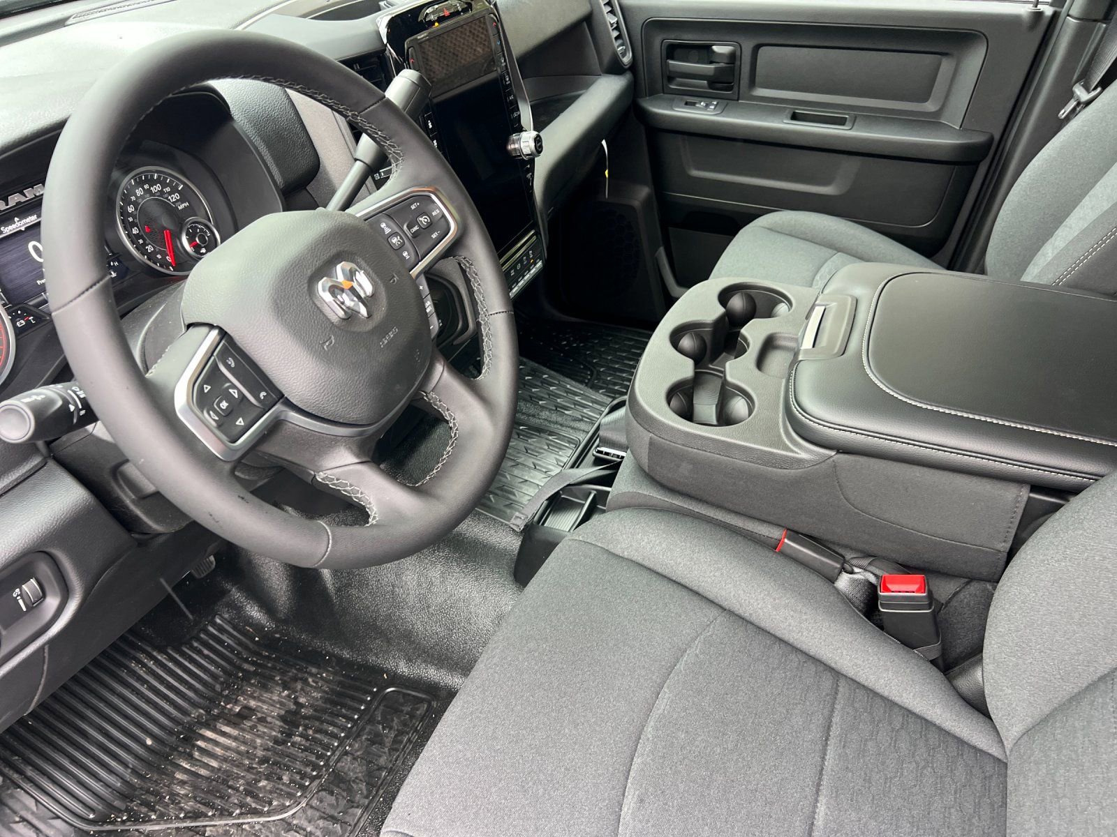 New 2026 RAM 3500 Tradesman AWD/4WD image 10