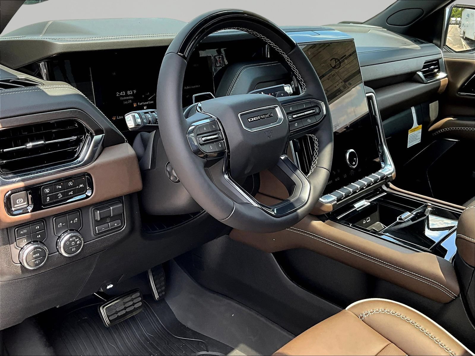 New 2026 GMC Yukon XL Denali Ultimate AWD/4WD image 15