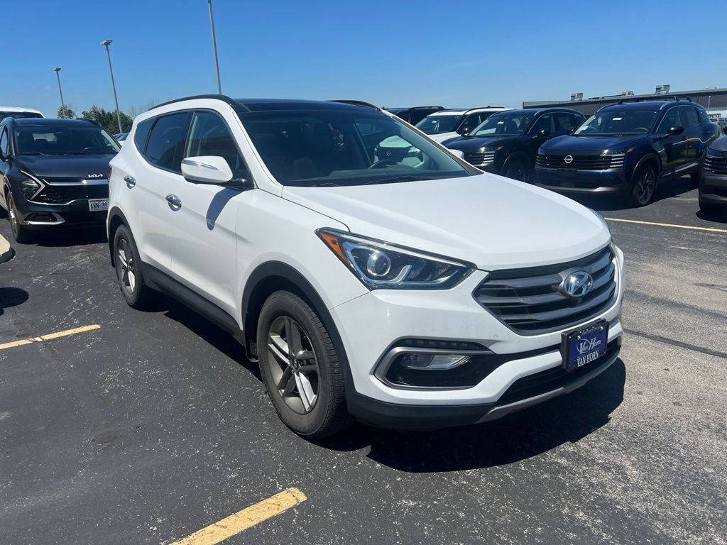 Used 2018 Hyundai Santa Fe Sport w/ 2.4L Tech Package 04 AWD/4WD image 6