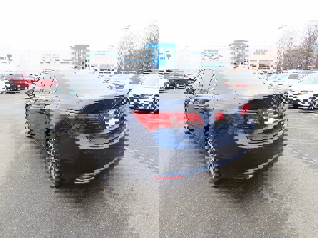 Used 2016 Acura TLX V6 SH-AWD w/ Advance Package image 4