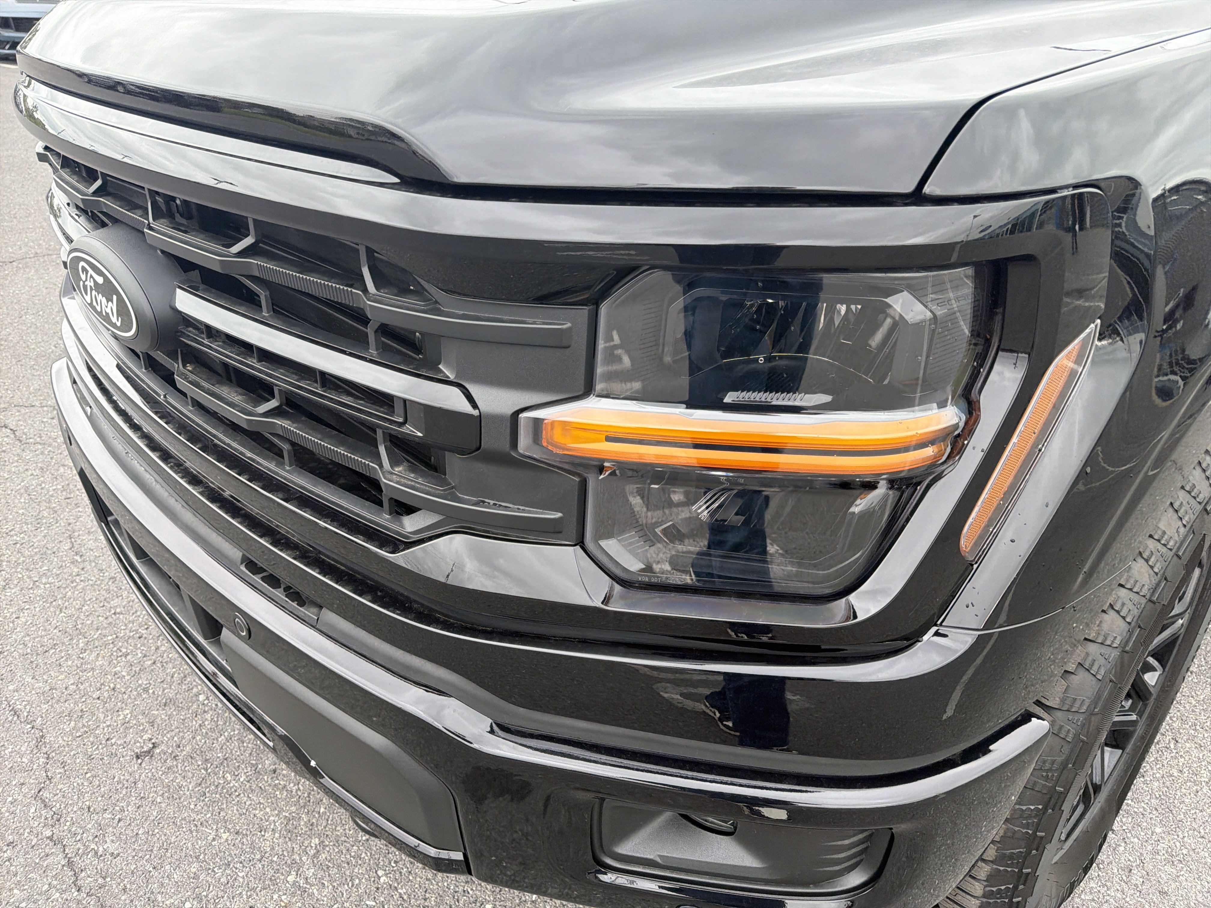 New 2026 Ford F150 XLT w/ Equipment Group 302A MID AWD/4WD image 10