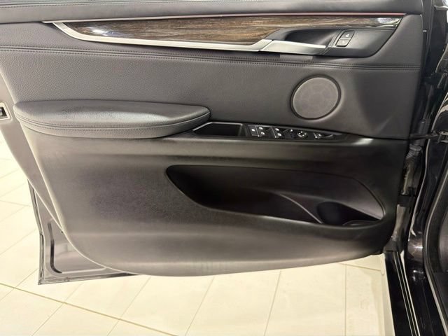 Used 2016 BMW X5 xDrive50i AWD/4WD image 10