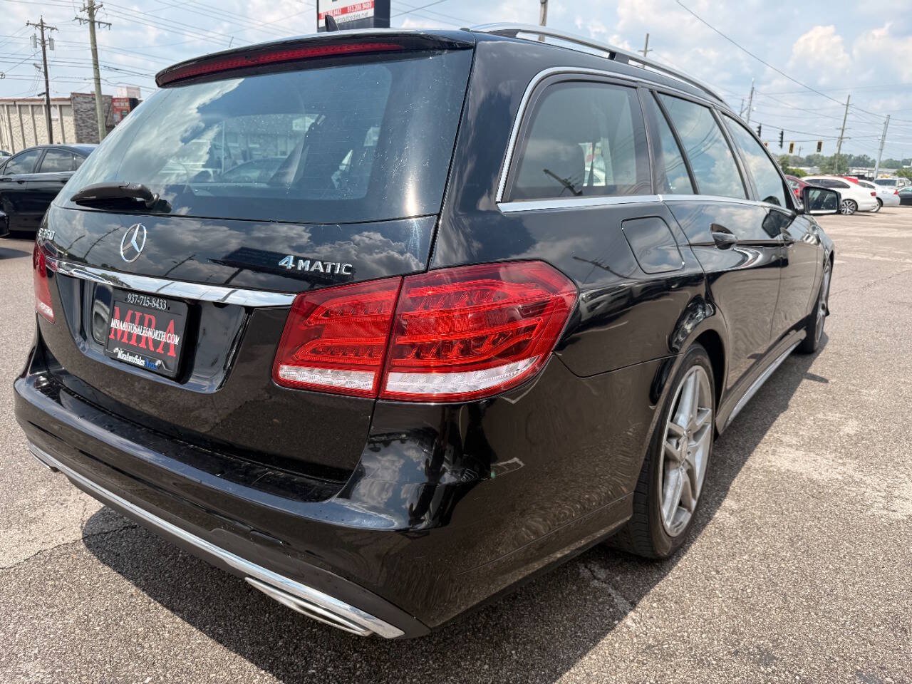 Used 2014 Mercedes-Benz E 350 4MATIC Wagon w/ Premium 1 Package image 26