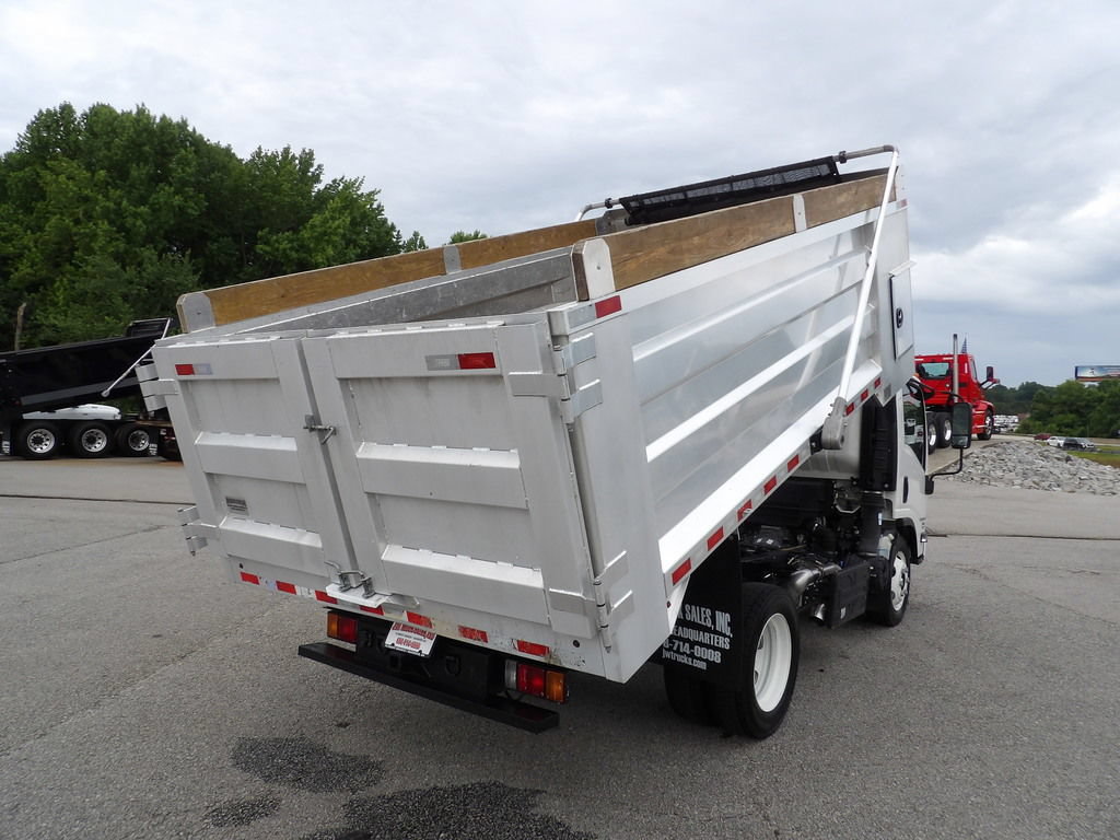 Used 2024 Chevrolet Low Cab Forward 5500HD RWD image 7