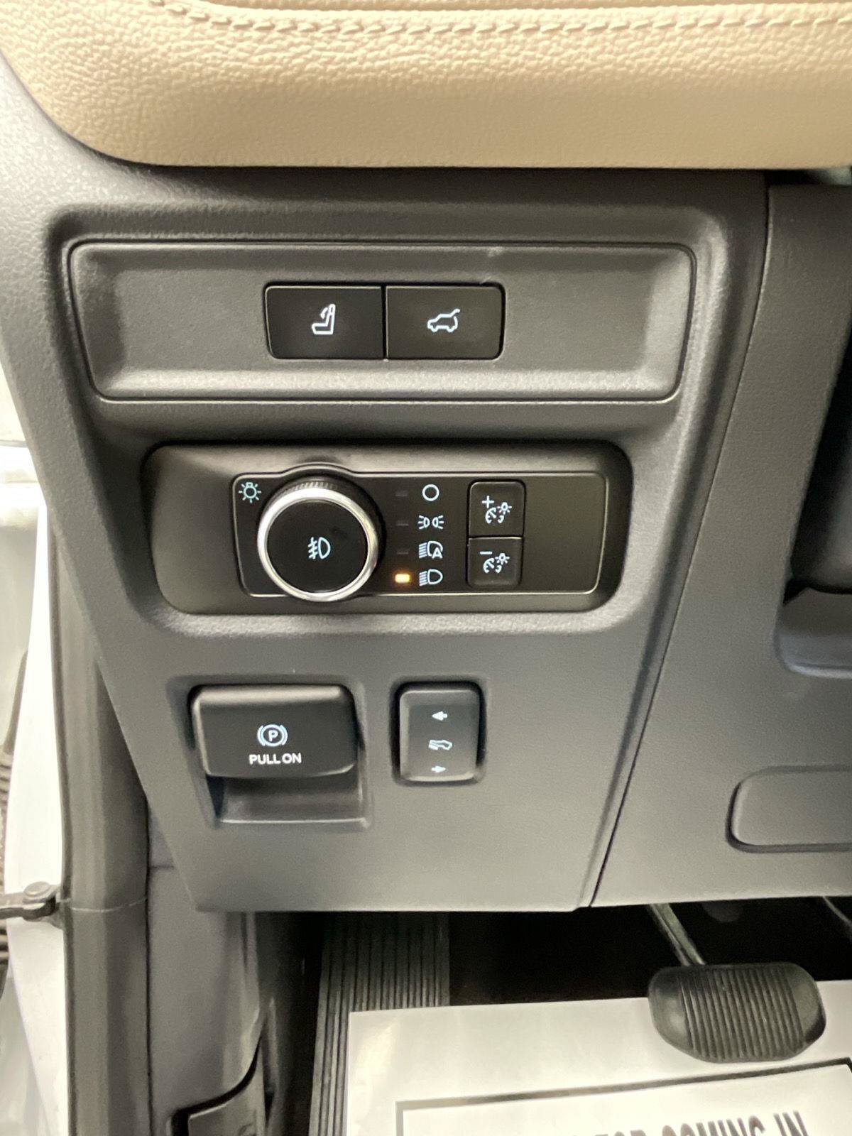Used 2024 Ford Expedition Max Limited AWD/4WD image 24