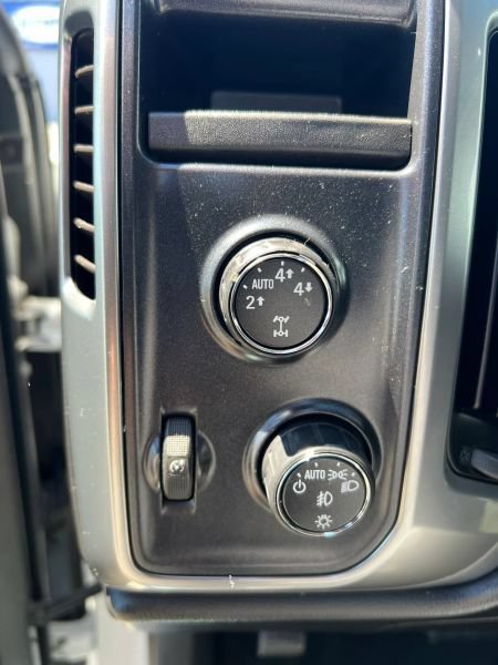 Used 2015 Chevrolet Silverado 1500 LT w/ Rally 2 Edition AWD/4WD image 23
