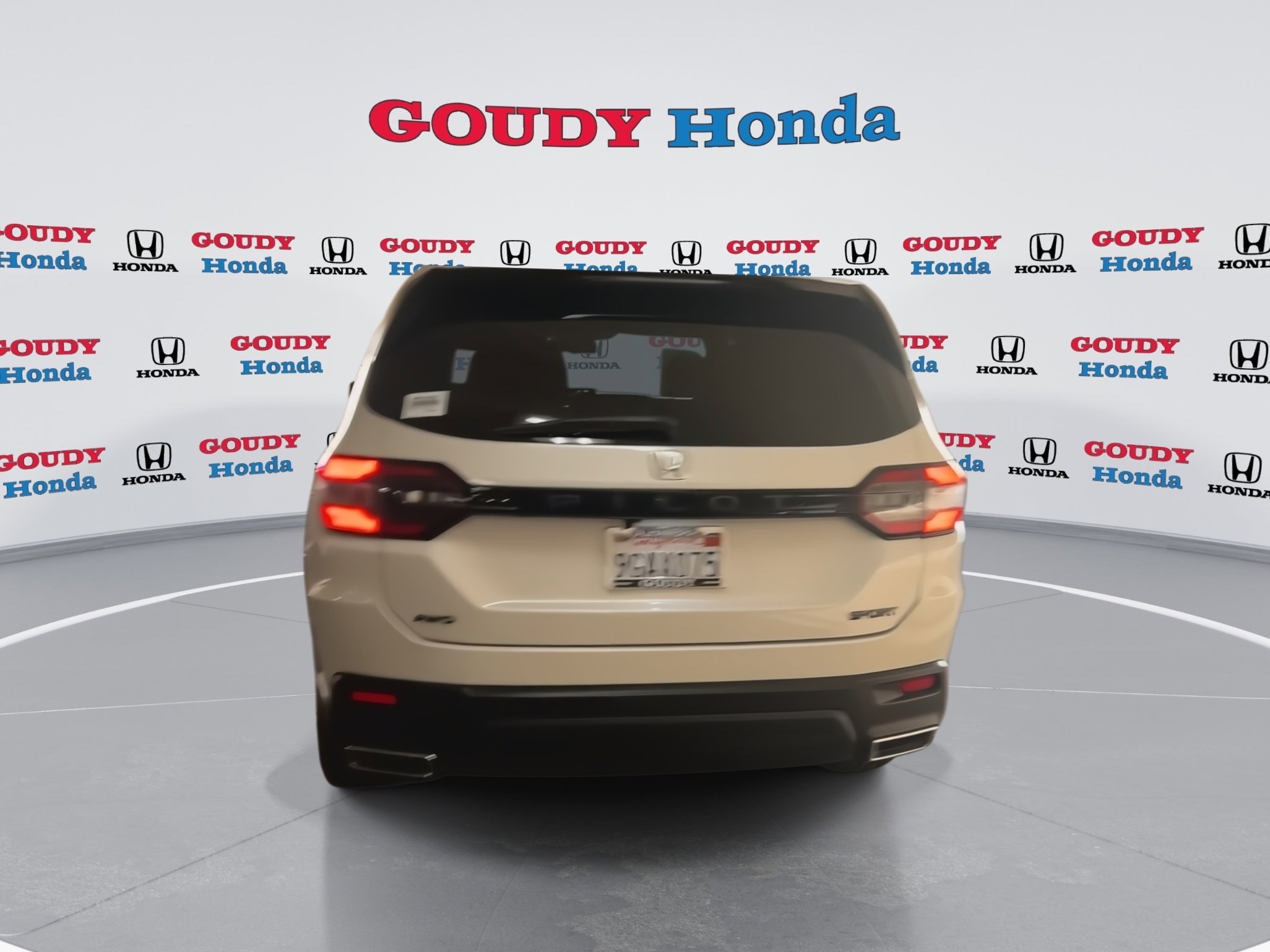 Certified 2023 Honda Pilot Sport image 7