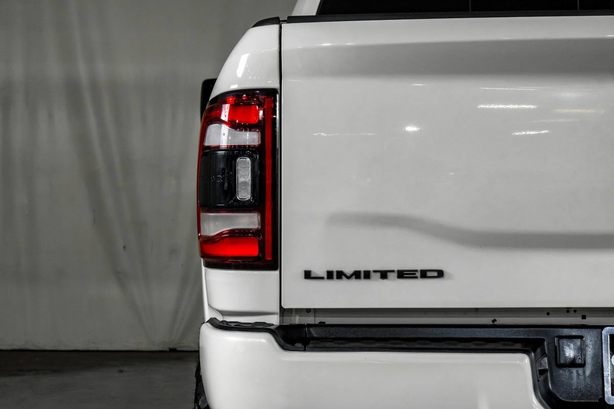 Used 2023 RAM 2500 Limited w/ Night Edition AWD/4WD image 44