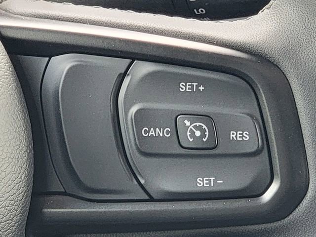 Certified 2023 Jeep Gladiator Sport AWD/4WD image 34
