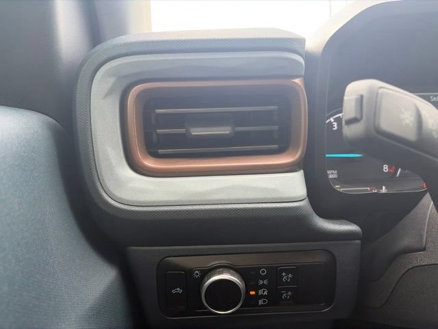 Used 2023 Ford Maverick Lariat w/ Lariat Luxury Package AWD/4WD image 20