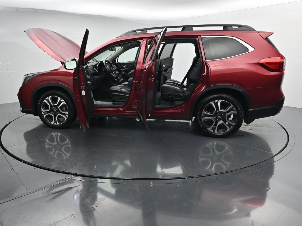 Used 2023 Subaru Ascent Limited w/ Technology Package AWD/4WD image 42