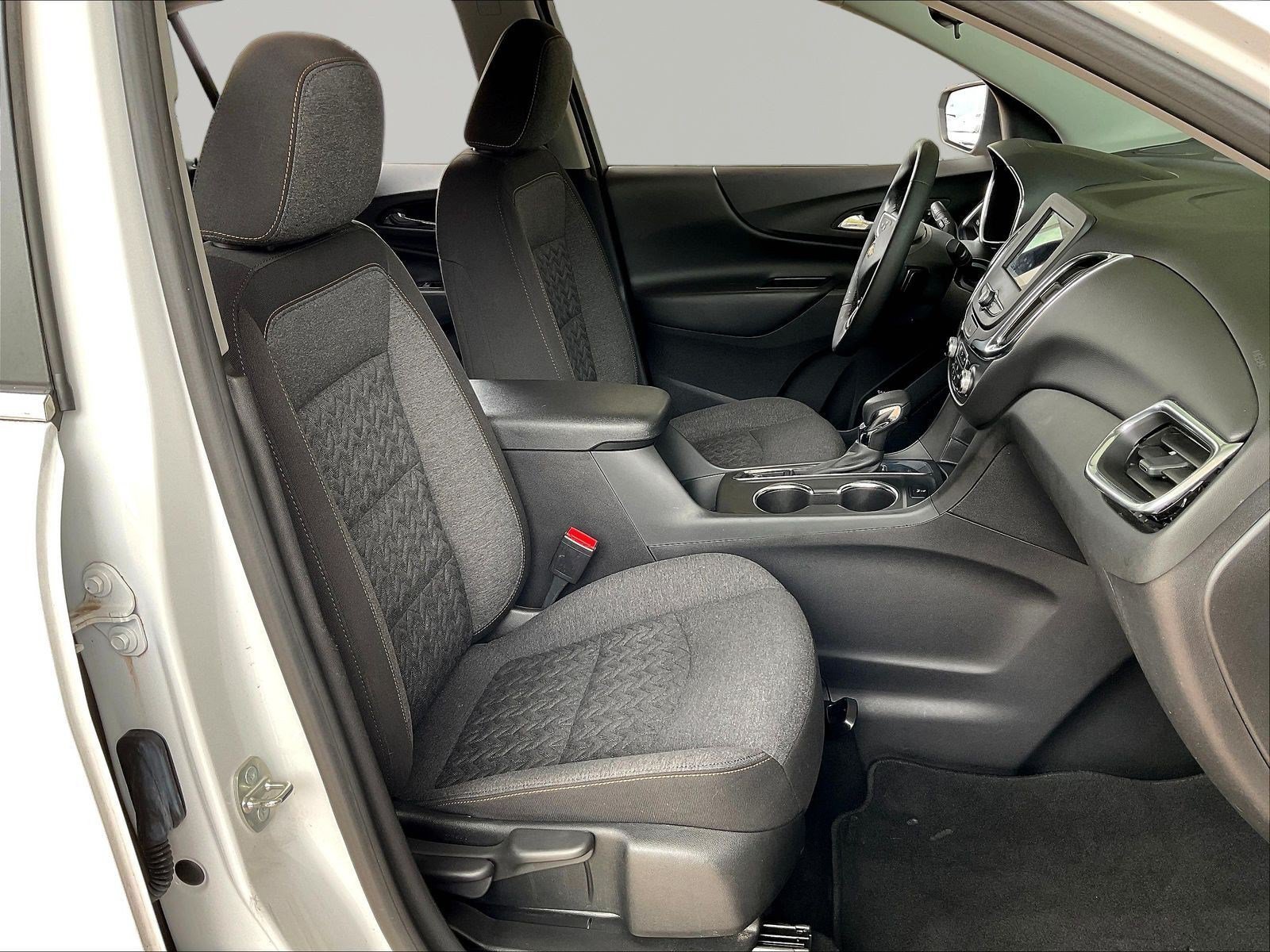 Used 2023 Chevrolet Equinox LT FWD image 28