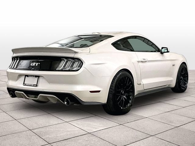 Used 2017 Ford Mustang GT Premium RWD image 11