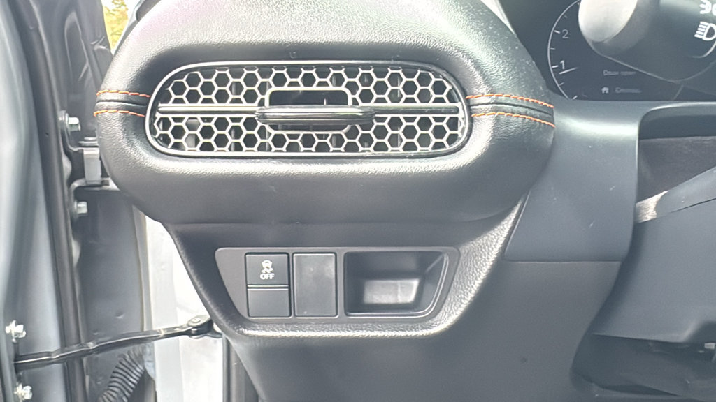 Certified 2024 Honda HR-V Sport image 16