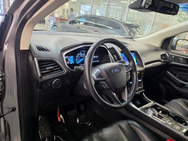 Used 2020 Ford Edge Titanium w/ Cargo Accessory Package FWD image 14