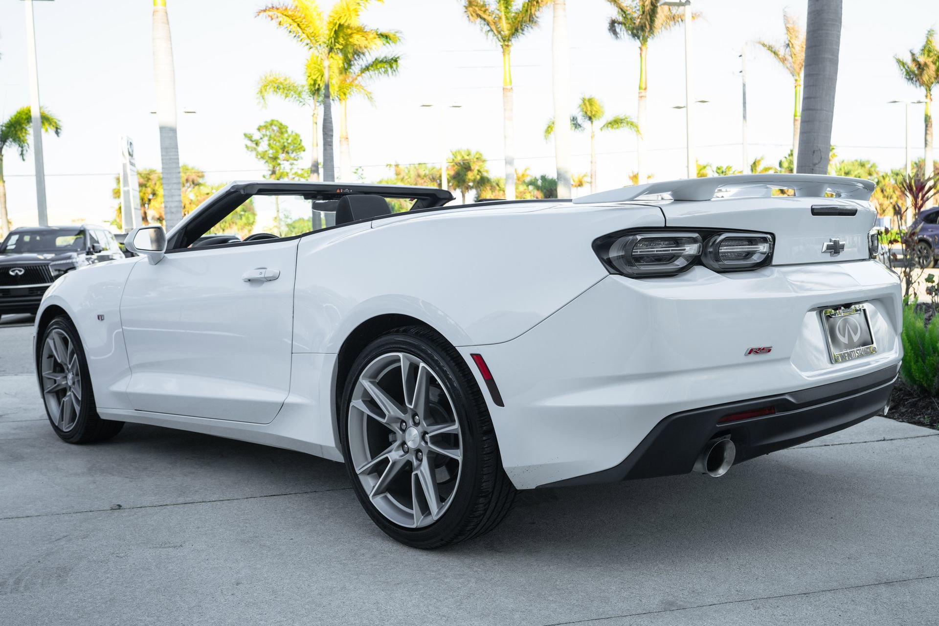 Used 2024 Chevrolet Camaro LT w/ RS Package image 25